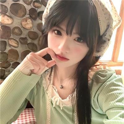 白色,红色与...