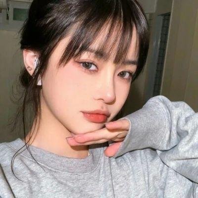 他的模样